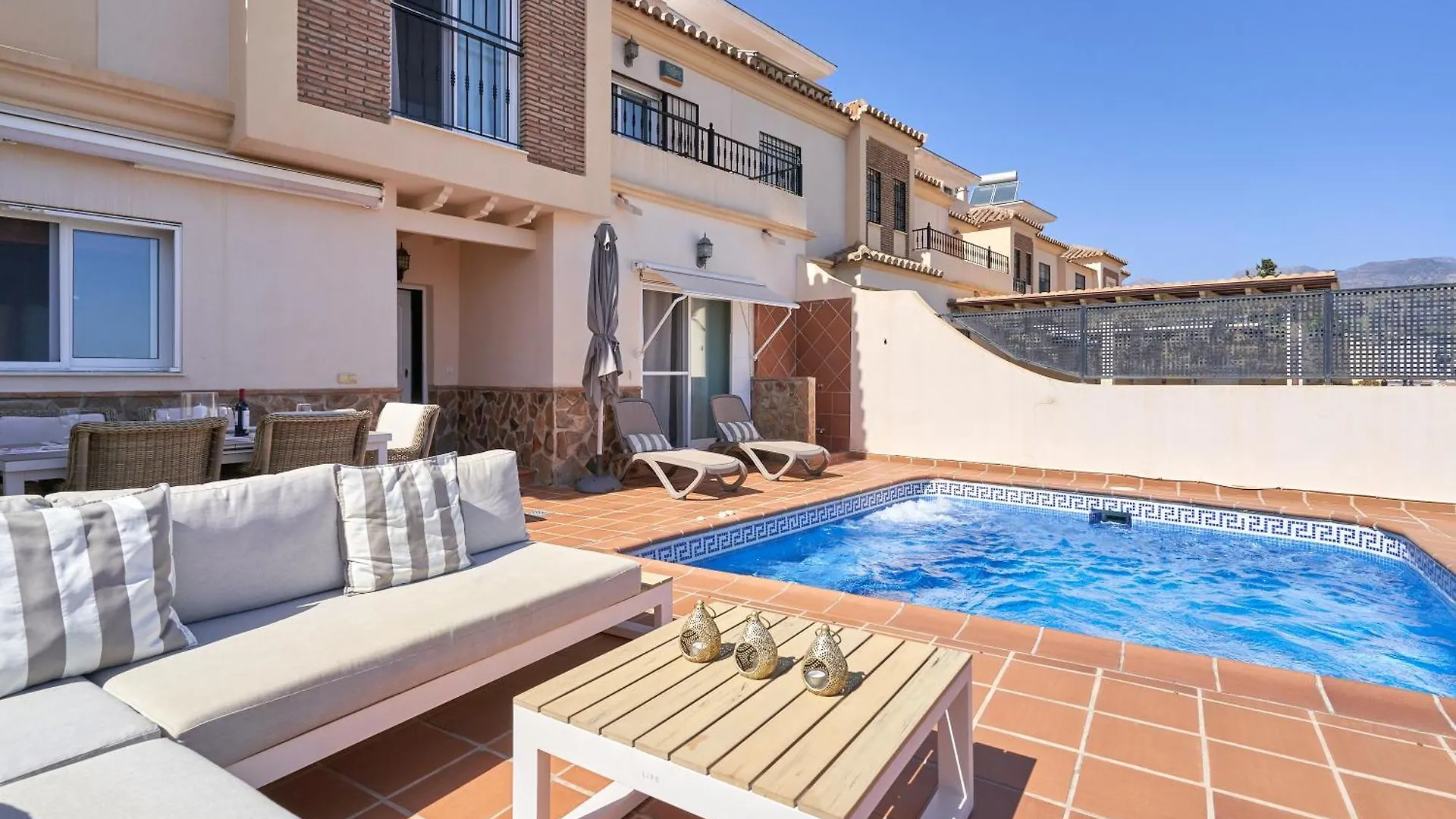 Balcon Bella Vista Βίλα Nerja